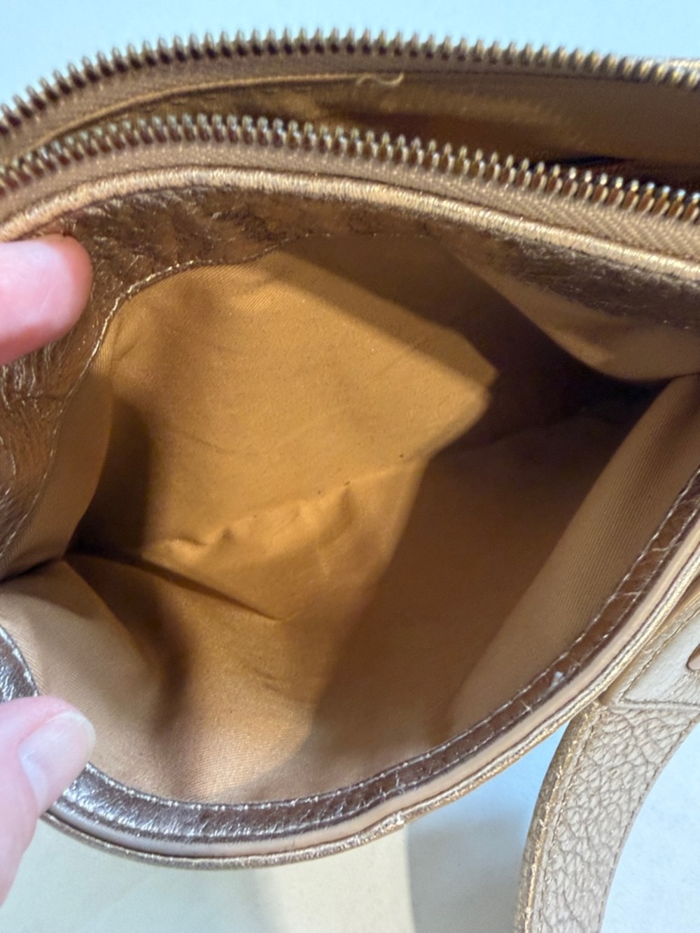 HOBO Darcy Leather Crossbody Bag - Picture 11 of 11